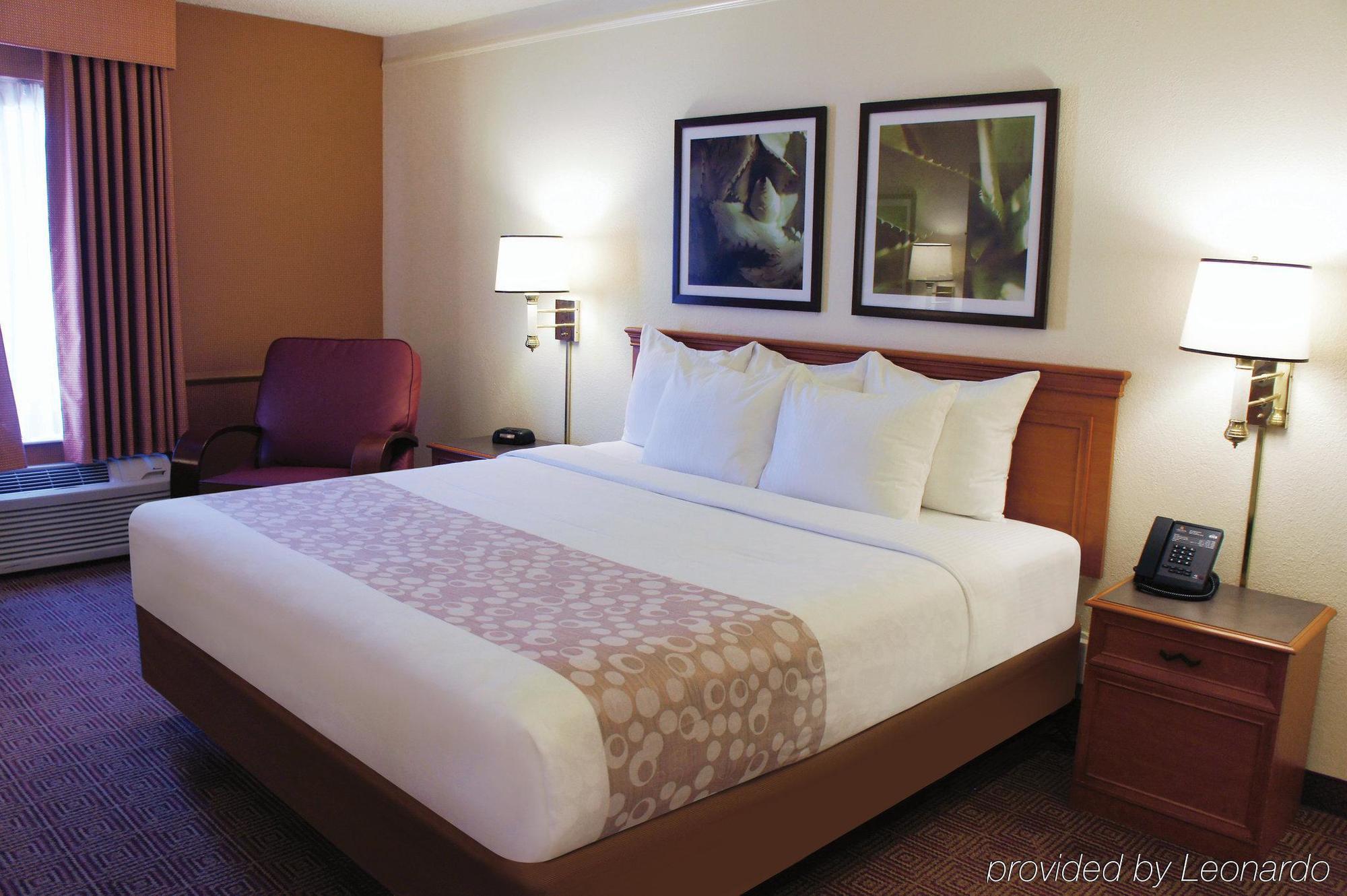 Travelodge By Wyndham Houston Cy-Fair Cypress Exterior foto